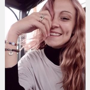 Meet your Posher, Shanel